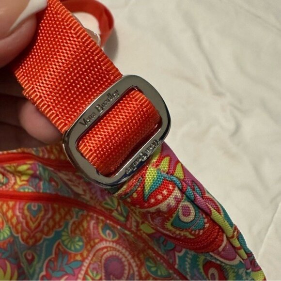 Vera Bradley Paisley In Paradise Pattern Triple Zip Hipster - Picture 6 of 9